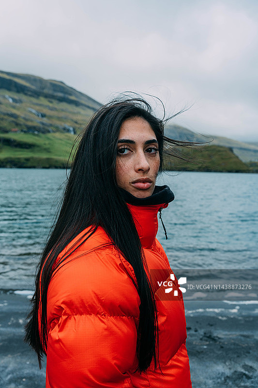 在萨克森的美丽游客女孩图片素材