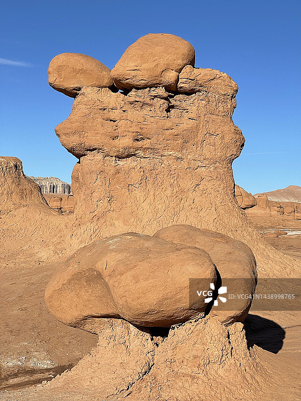 犹他州汉克斯维尔，地精谷州立公园的石林黎明图片素材