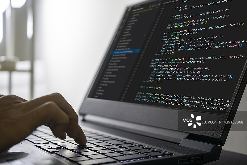 电脑屏幕代码特写，程序员编程图片素材