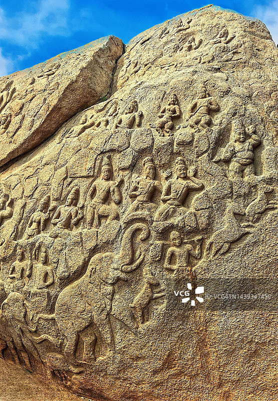 印度马哈巴利普拉姆大型未完成岩石雕塑图片素材