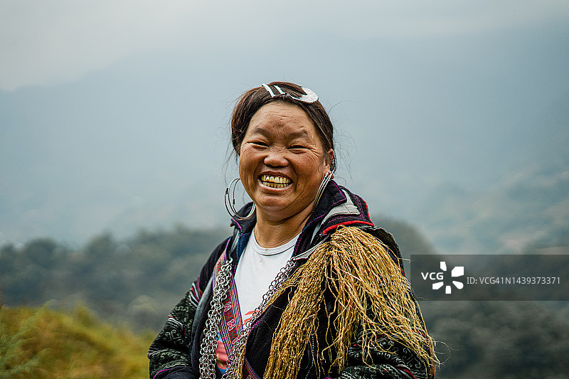 越南沙巴的少数民族妇女图片素材