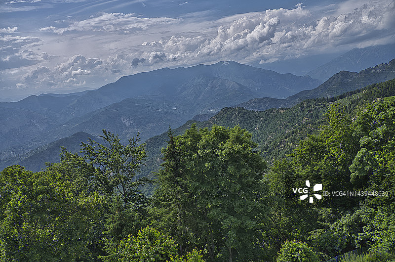 法国南阿尔卑斯山图片素材