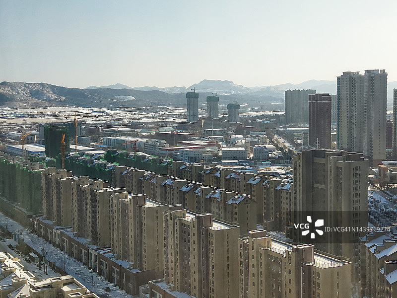 冬季雪后的鞍山高新技术产业开发区图片素材