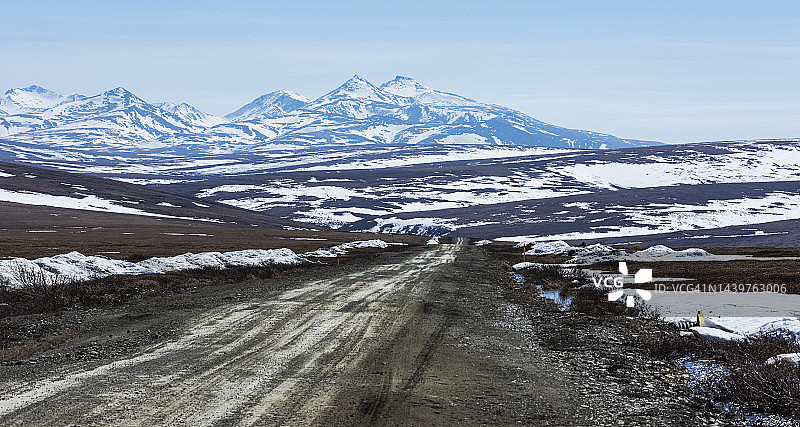偏远道路图片素材
