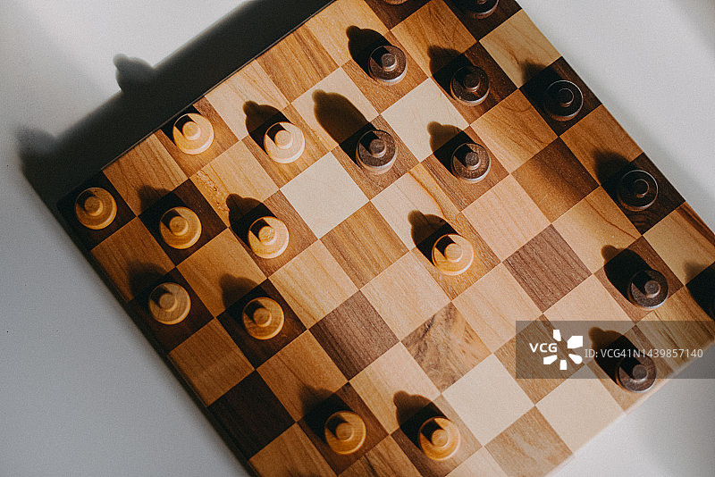 俯视角度的跳棋棋盘图片素材