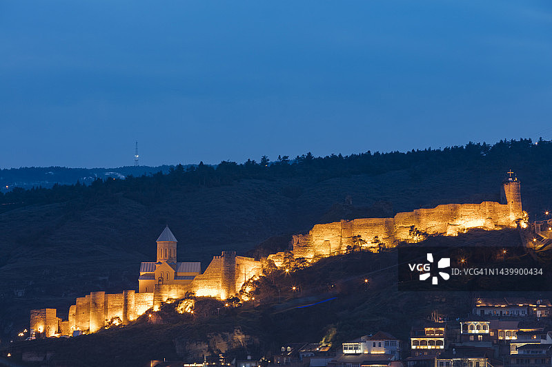 格鲁吉亚第比利斯夜景图片素材