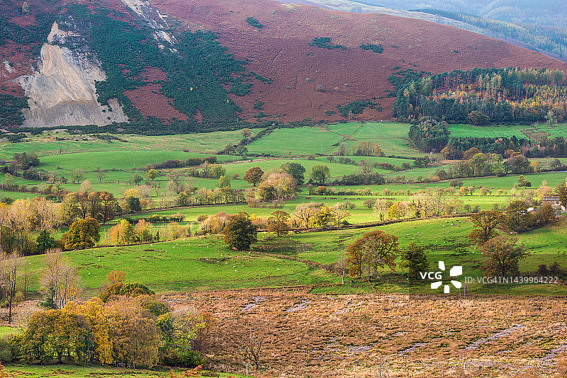 湖区纽兰兹山谷图片素材