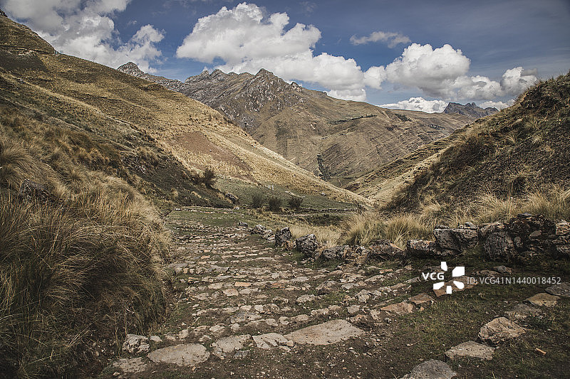 卡帕克尼安 - 卡斯蒂略 (安卡什) 至瓦努科潘帕 (瓦努科) - 秘鲁图片素材