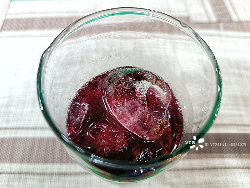 桑格利亚汽酒杯图片素材