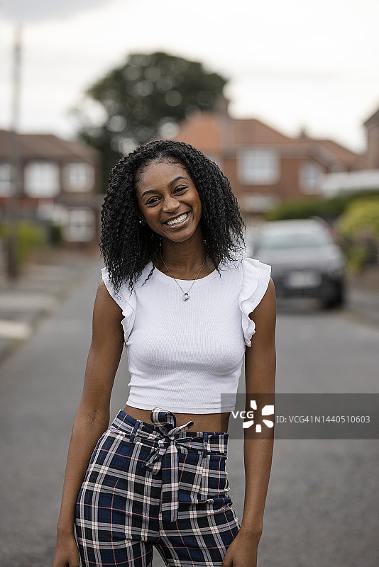 夏日笑脸图片素材