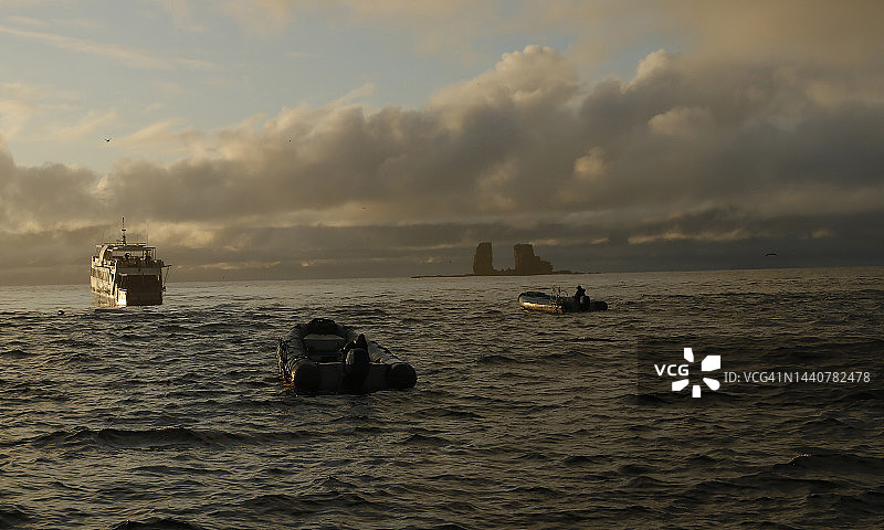 加拉帕戈斯群岛日出图片素材
