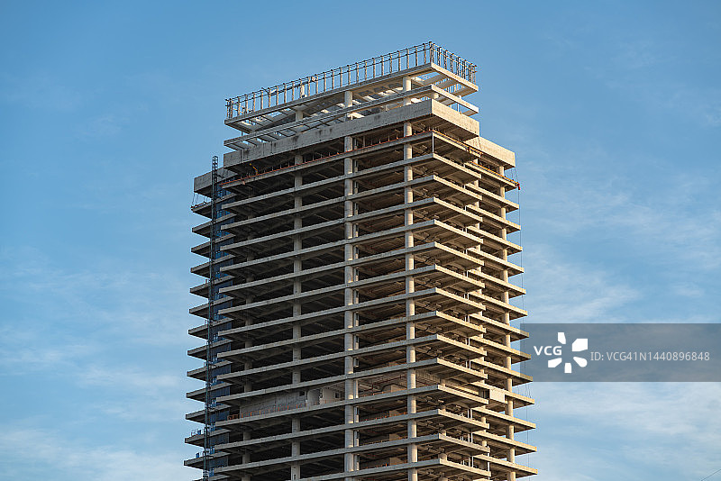 蓝天下的建筑工地图片素材