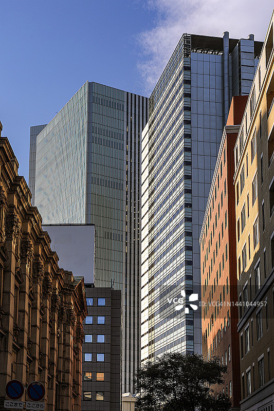 横滨的新旧建筑图片素材