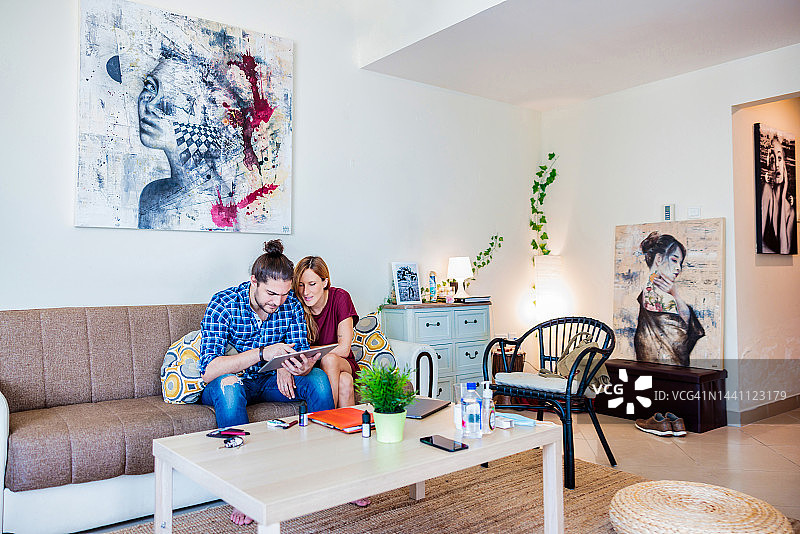 假日季在线购物图片素材