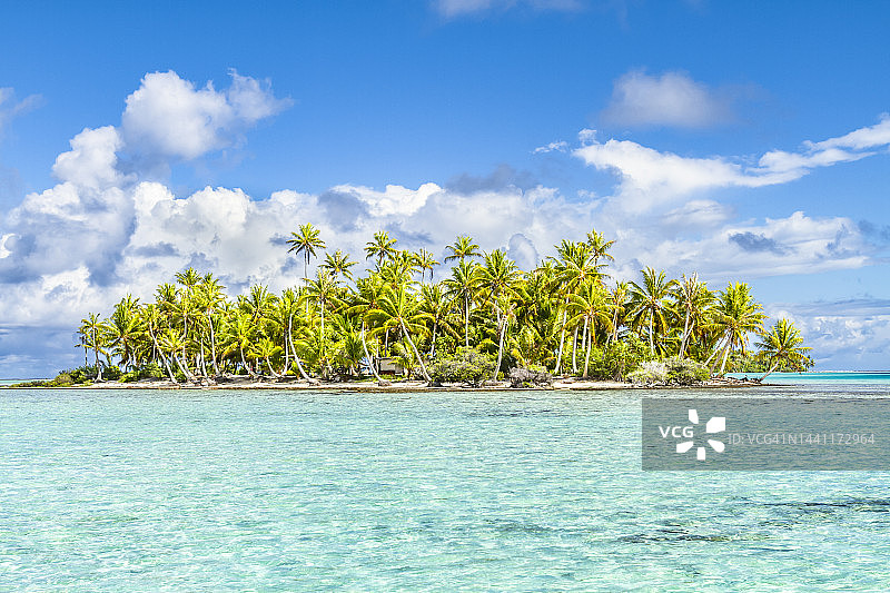 兰吉罗阿环礁图片素材