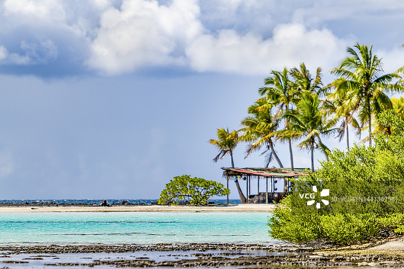 兰吉罗阿环礁图片素材