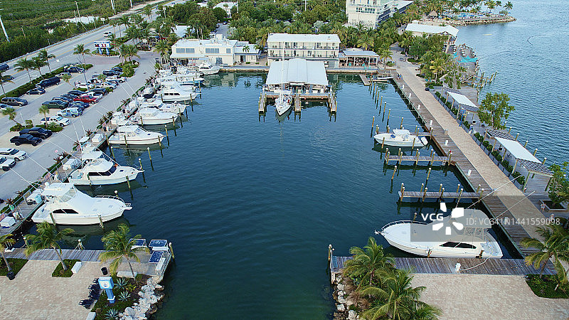 伊斯拉莫拉达码头，佛罗里达群岛，无人机视角图片素材