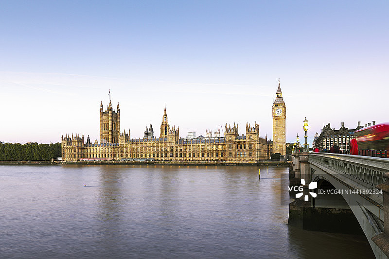 伦敦议会大厦的黎明图片素材