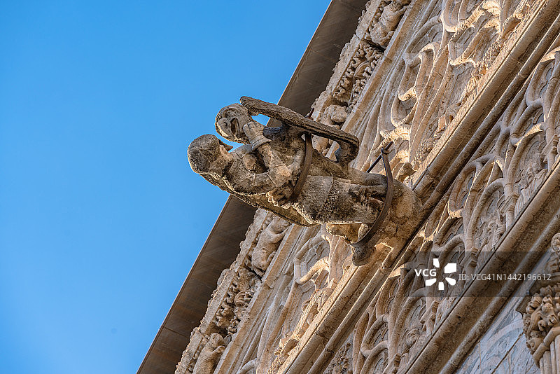 意大利西西里岛巴勒莫大教堂的滴水嘴兽图片素材