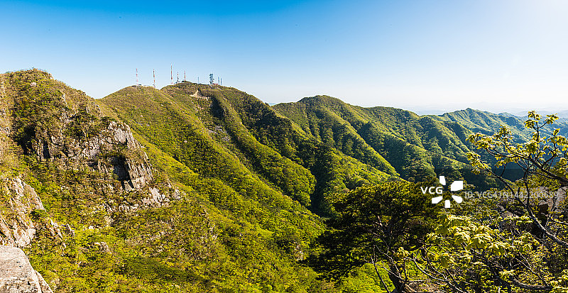 从青云台眺望八公山图片素材