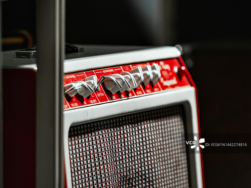 旧复古模拟放大器图片素材