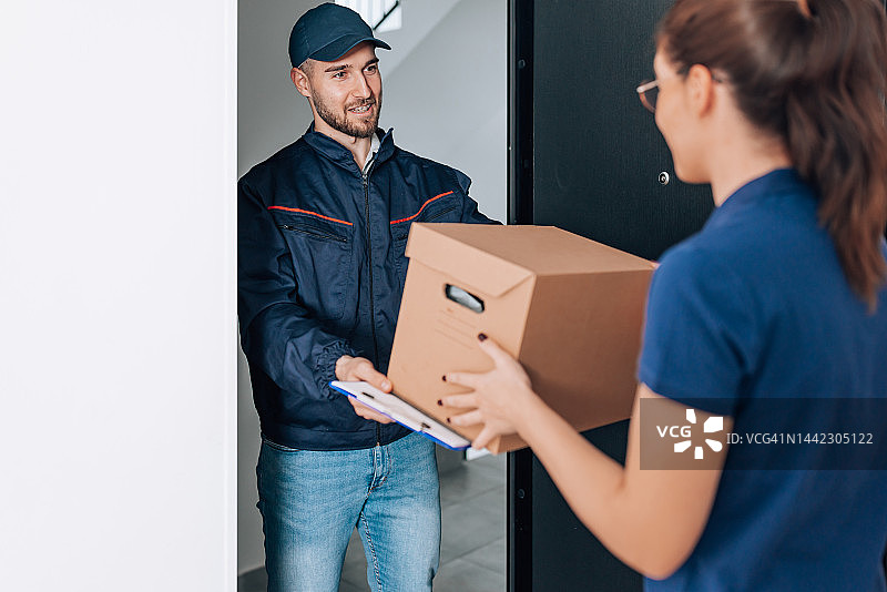 你终于来了！图片素材