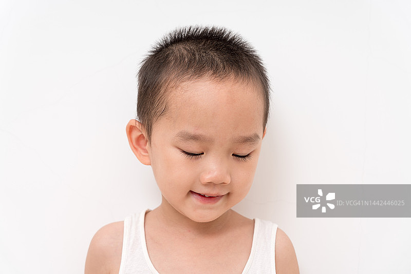 亚洲男孩肖像特写图片素材