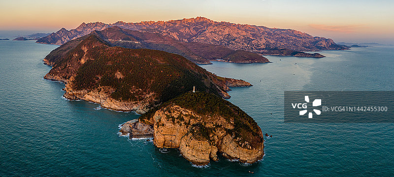 崂山风景区全景无人机视角图片素材