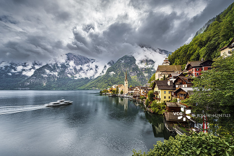 奥地利上奥地利州哈尔施塔特山村图片素材
