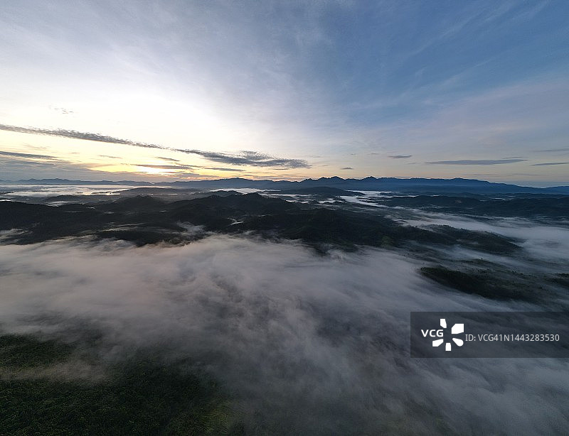 曼迪安金森林公园，印度尼西亚南加里曼丹图片素材