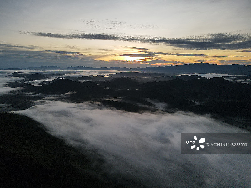 曼迪安金森林公园，印度尼西亚南加里曼丹图片素材