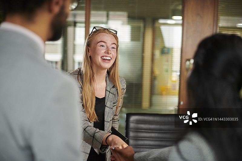 毕业生面试图片素材