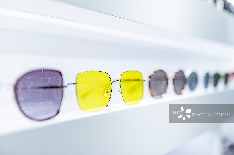 眼镜店图片素材