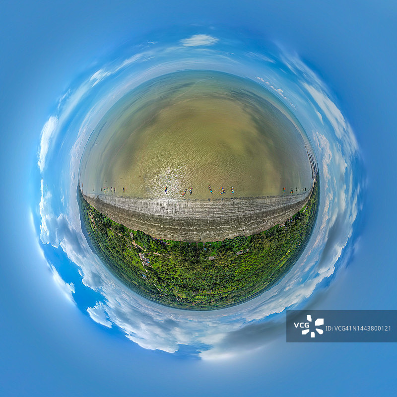泰国海滩小星球视角图片素材