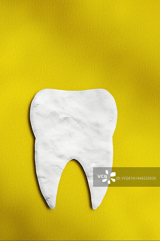 橡皮泥制作的牙齿概念图图片素材