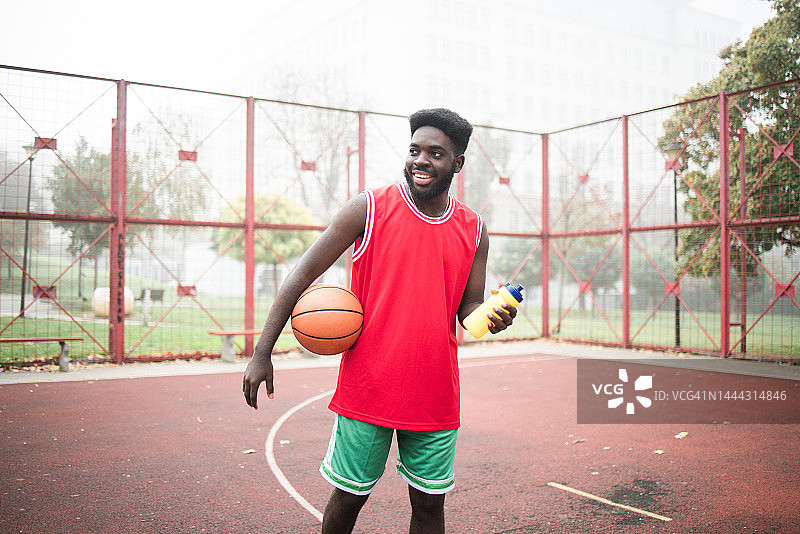 篮球运动员图片素材
