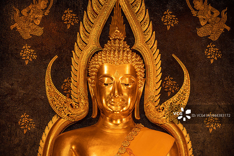 泰国彭世洛府著名成功佛像图片素材