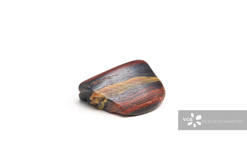 白色背景上的棕色玛瑙石图片素材