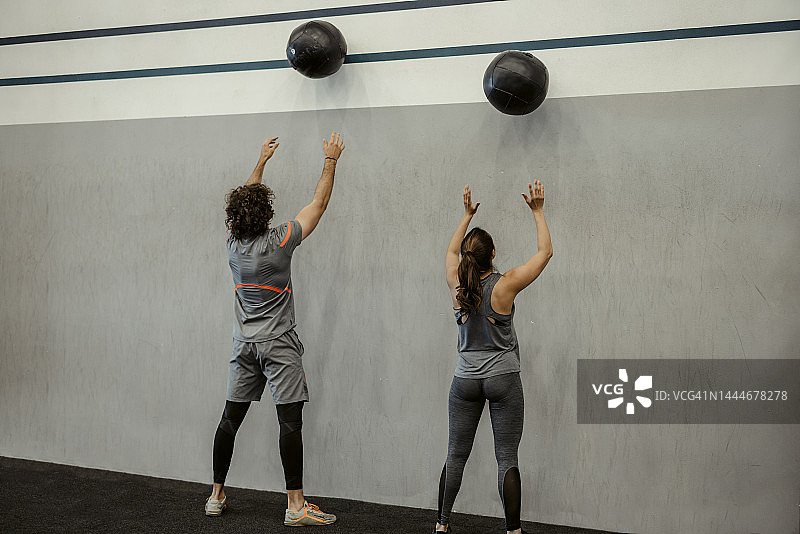 药球训练图片素材