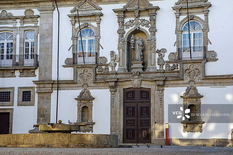 吉马良斯圣克拉拉修道院图片素材