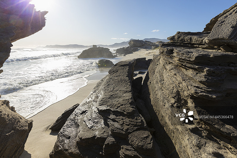 南非赫尔马努斯海岸岩层图片素材