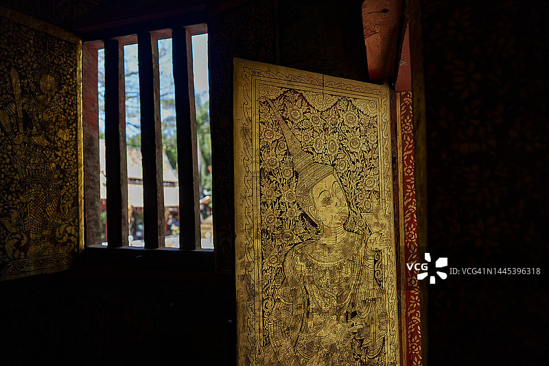 泰国清迈帕辛寺内部绘画细节特写图片素材
