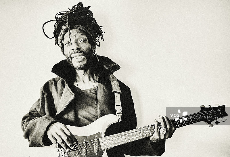 吉他手和歌手图片素材