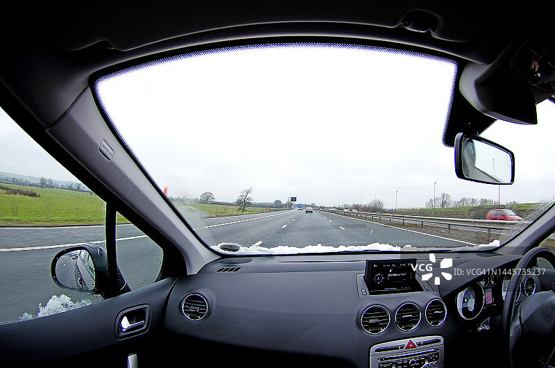 高速公路驾驶图片素材