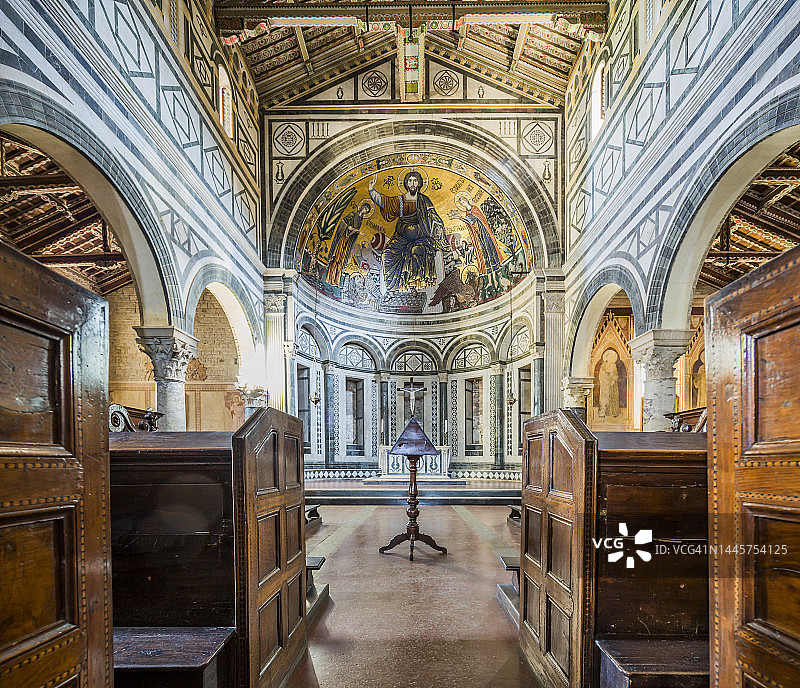 圣米尼亚托大殿图片素材