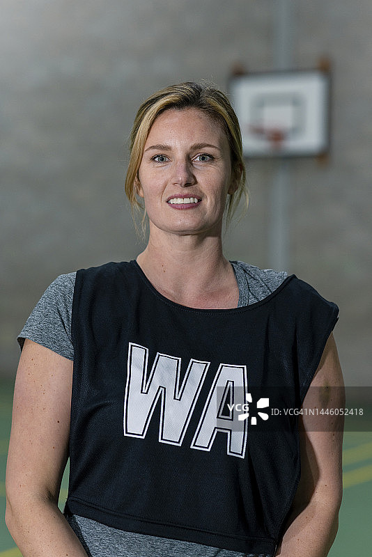 翼攻击，出发！图片素材