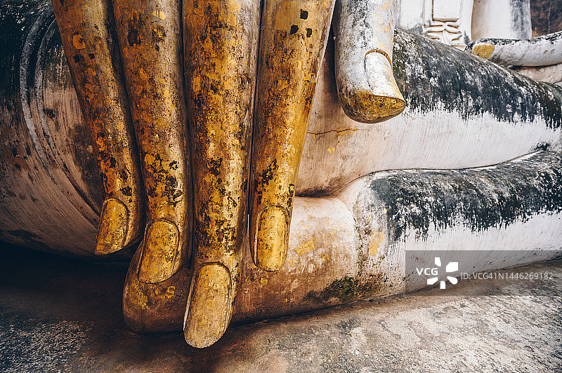西春寺巨型佛像手指特写，位于素可泰历史公园北部图片素材