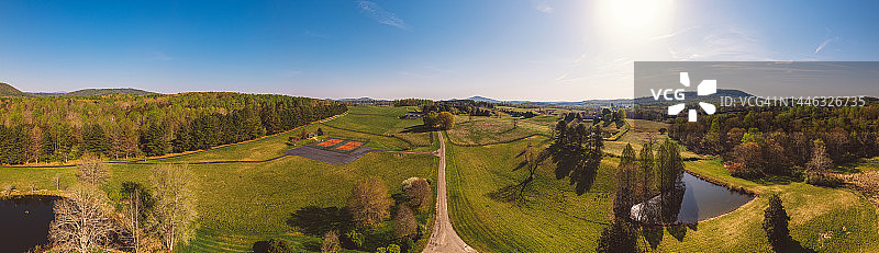 弗吉尼亚乡村公路美丽景色图片素材