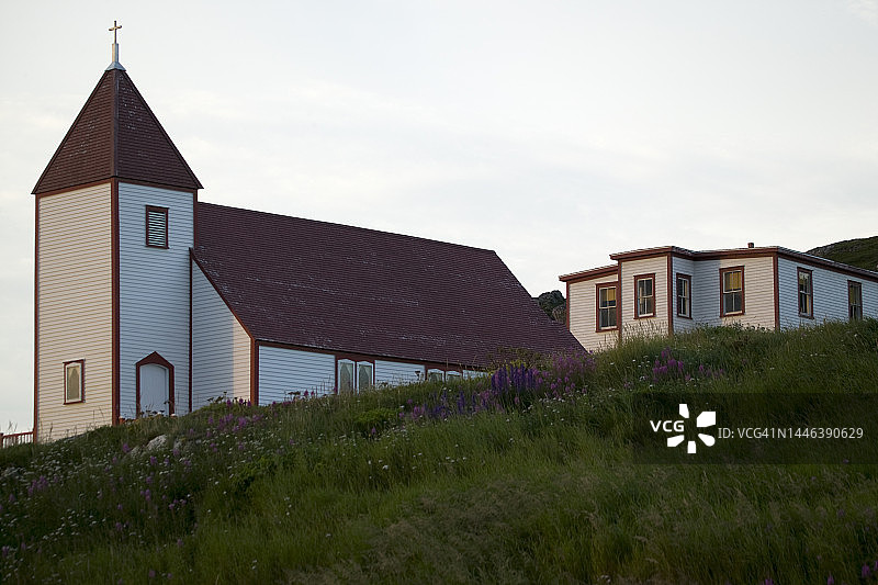 渔村教堂的特写镜头图片素材