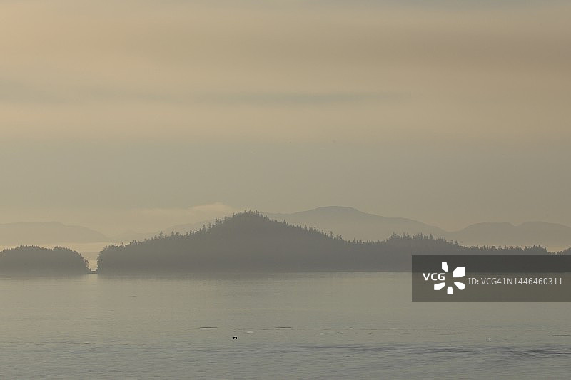 太平洋西北部和阿拉斯加山地海岸图片素材